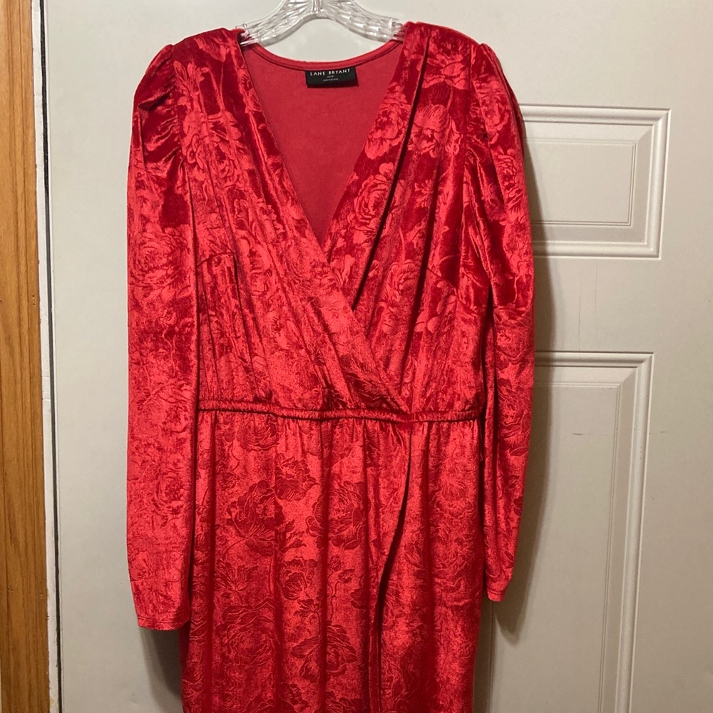 Lane Bryant Red Velvet Jacquard Wrap Dress 14/16‎